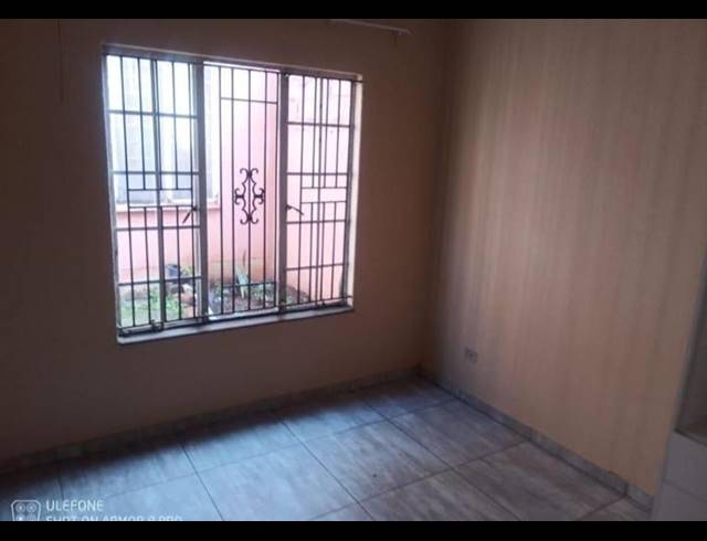 2 BEDROOM APARTMENT FOR SALE IN JEPPESTOWN